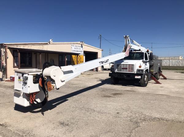 2007 GMC C7500 Lift-All 55′ Material Handler Bucket Truck LOW LOW 45K MILES $19,995