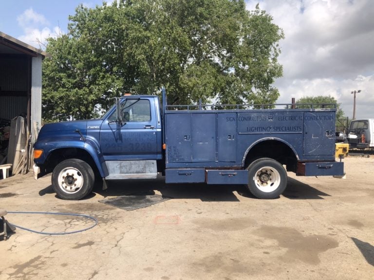 1998 FORD F800 UNDER CDL SERVICE TRUCK AWESOME BED $9,850