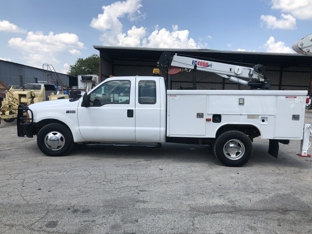 2000 FORD F350 7.3L POWERSTROKE SERVICE MECHANIC CRANE COMPRESSOR 143K MILES!! $19,995