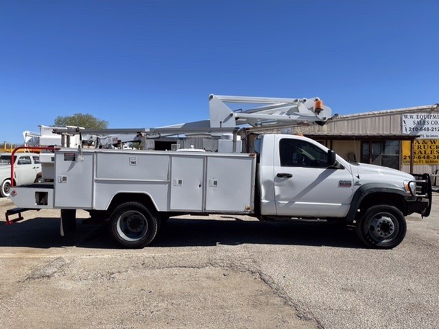 2009 DODGE 4500 40’ ETI DOUBLE KNUCKLE FRONT WINCH 2WD NICE TRUCK $29,995