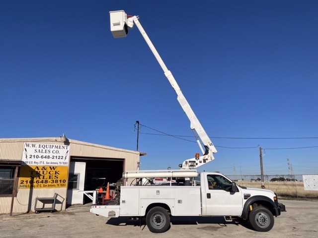2009 FORD F450 37’ ALTEC 4×4 TELESCOPIC INSULATED ONE MAN BUCKET